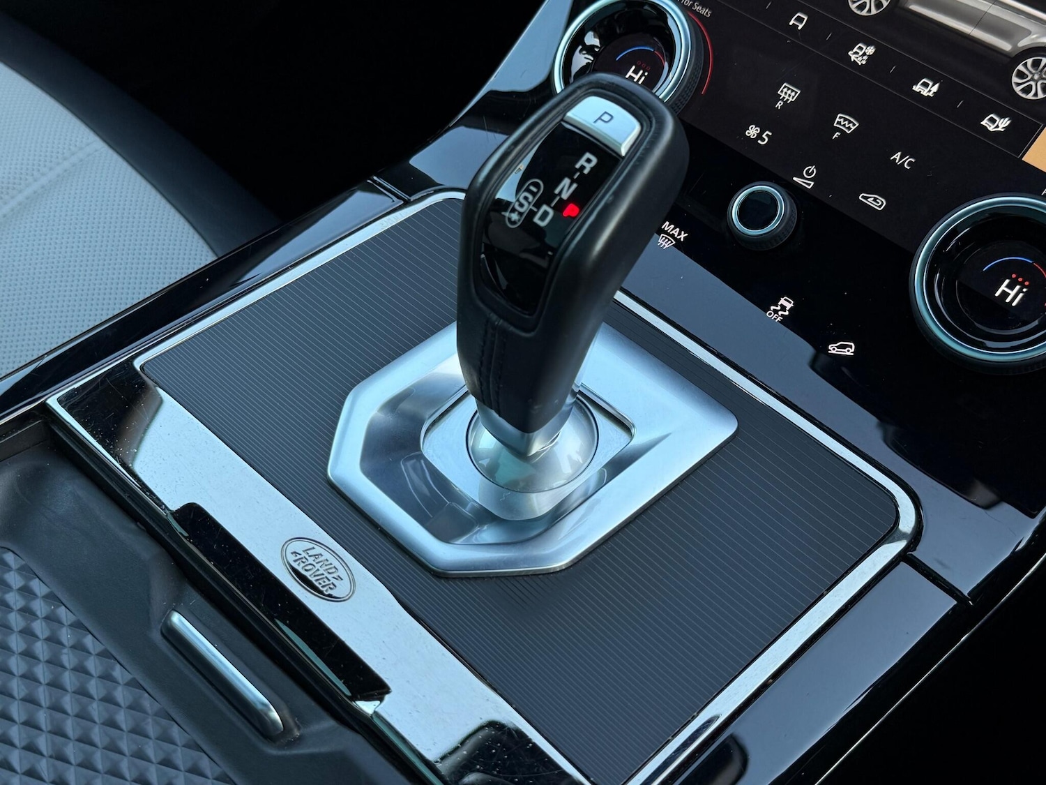 Used Land Rover Range Rover Evoque 2021 for sale - 77016700: Photo 45