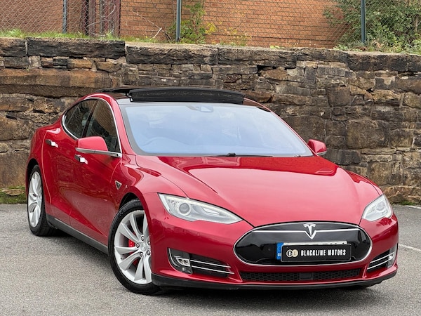 Used Tesla Model S 2015 for sale - 76161136: Photo 1