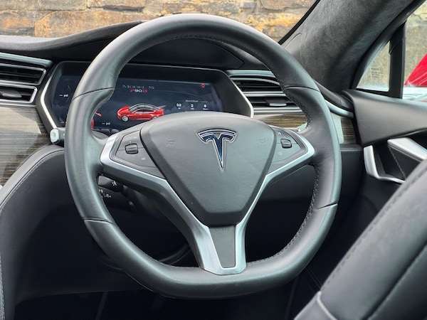 Used Tesla Model S 2015 for sale - 76161136: Photo 26