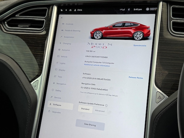 Used Tesla Model S 2015 for sale - 76161136: Photo 34