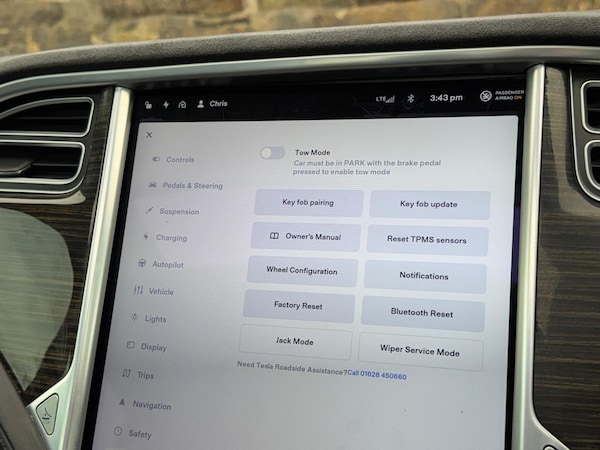 Used Tesla Model S 2015 for sale - 76161136: Photo 35