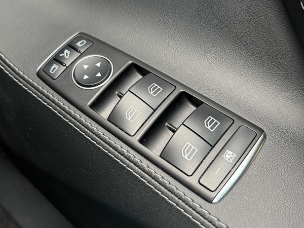 Used Tesla Model S 2015 for sale - 76161136: Photo 44