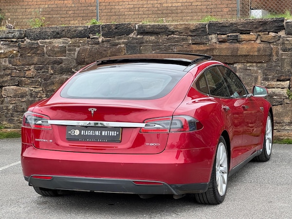 Used Tesla Model S 2015 for sale - 76161136: Photo 7