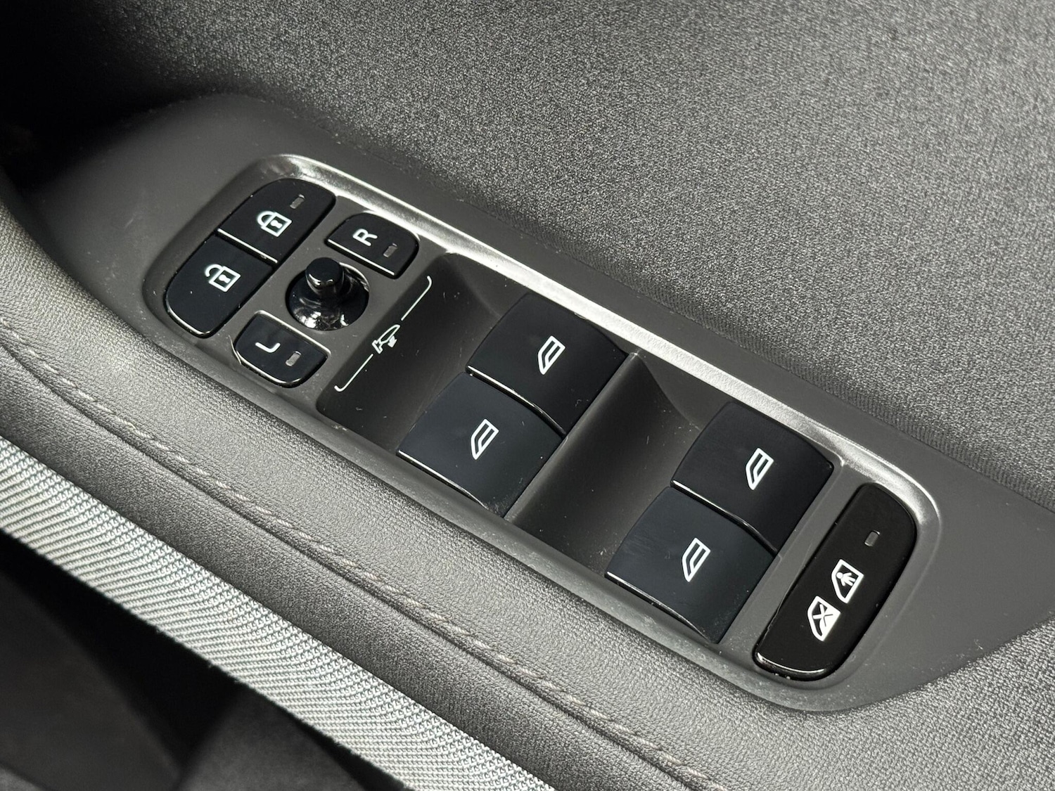 Used Polestar Polestar 2 2020 for sale - 76995625: Photo 45