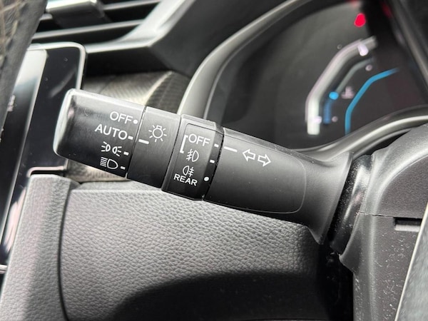 Used Honda Civic 2017 for sale - 76161118: Photo 47