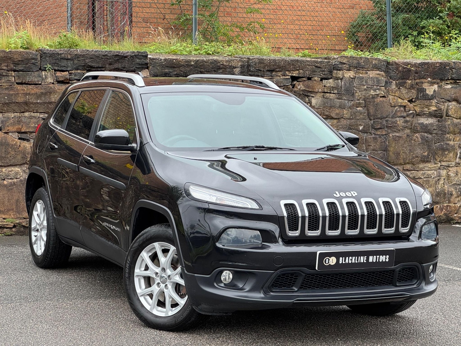 Used Jeep Cherokee 2015 for sale - 76161056: Photo 1