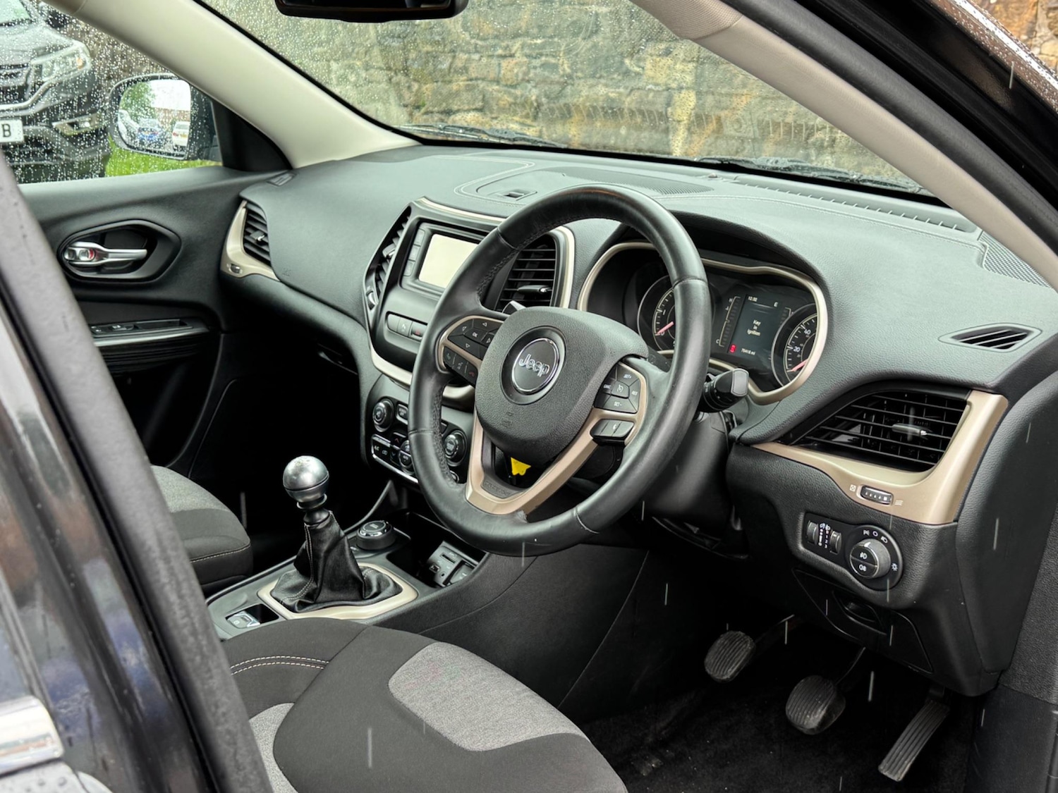 Used Jeep Cherokee 2015 for sale - 76161056: Photo 11