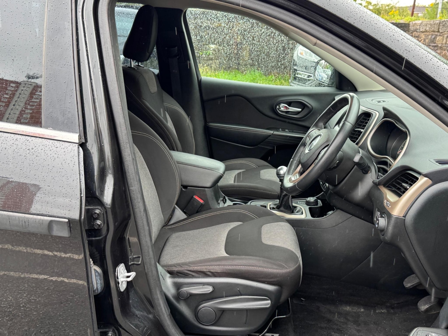 Used Jeep Cherokee 2015 for sale - 76161056: Photo 14