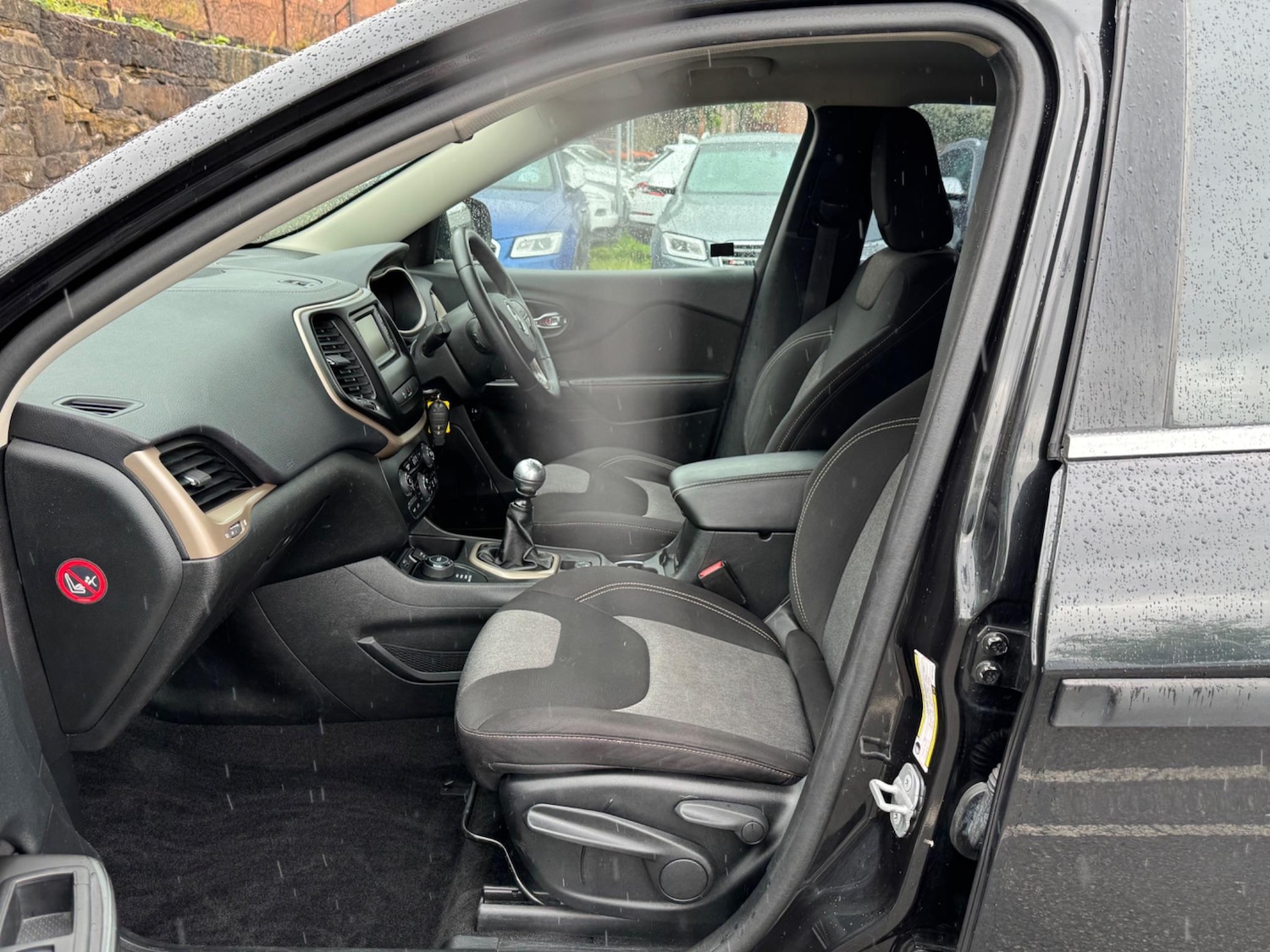 Used Jeep Cherokee 2015 for sale - 76161056: Photo 15