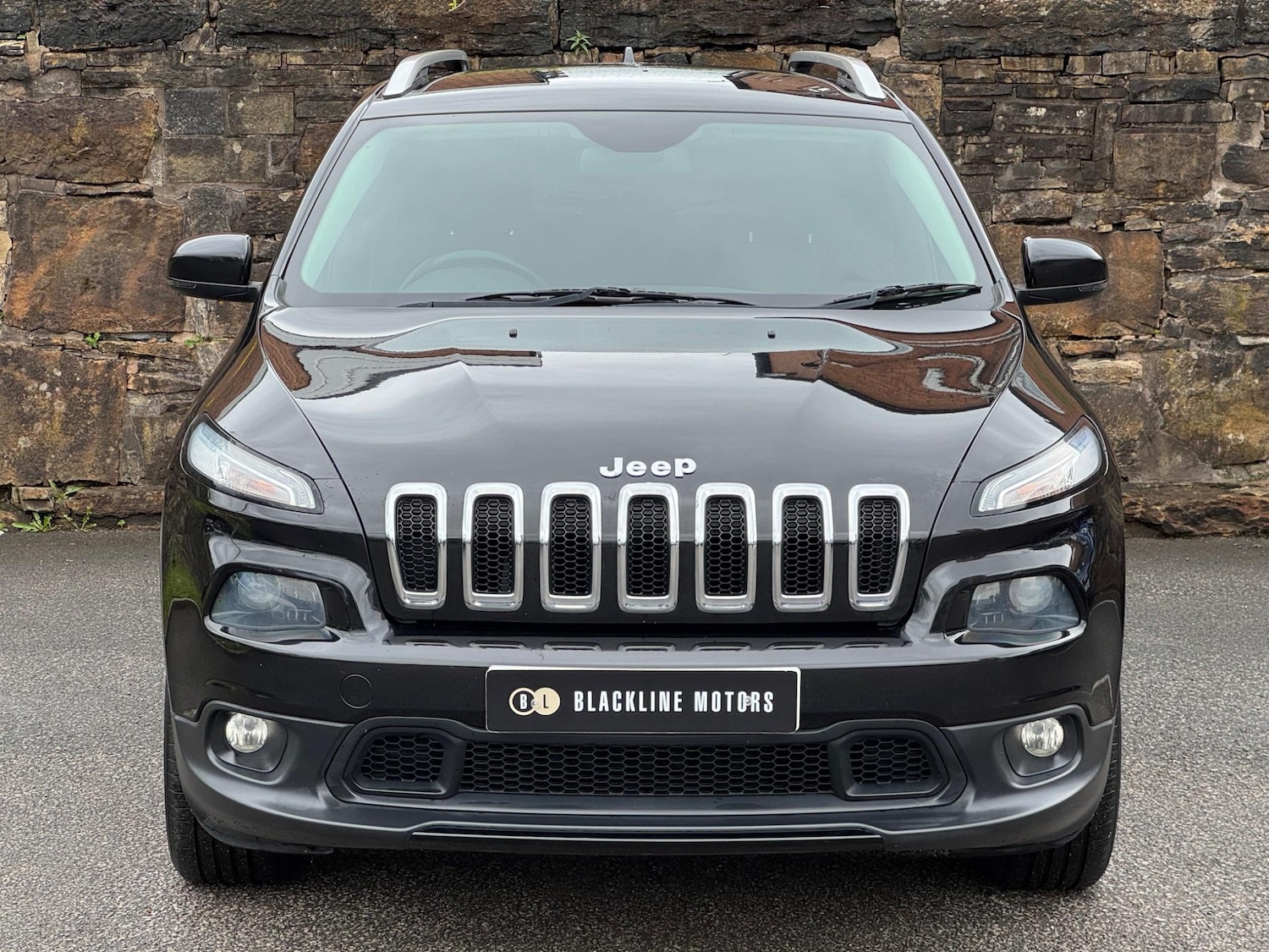 Used Jeep Cherokee 2015 for sale - 76161056: Photo 2