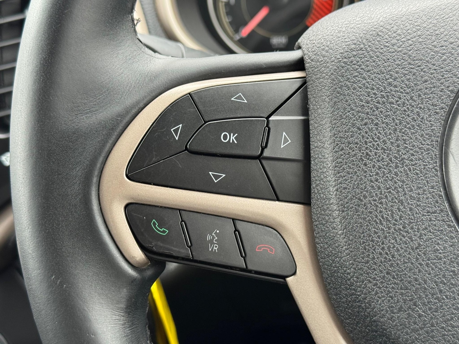 Used Jeep Cherokee 2015 for sale - 76161056: Photo 25