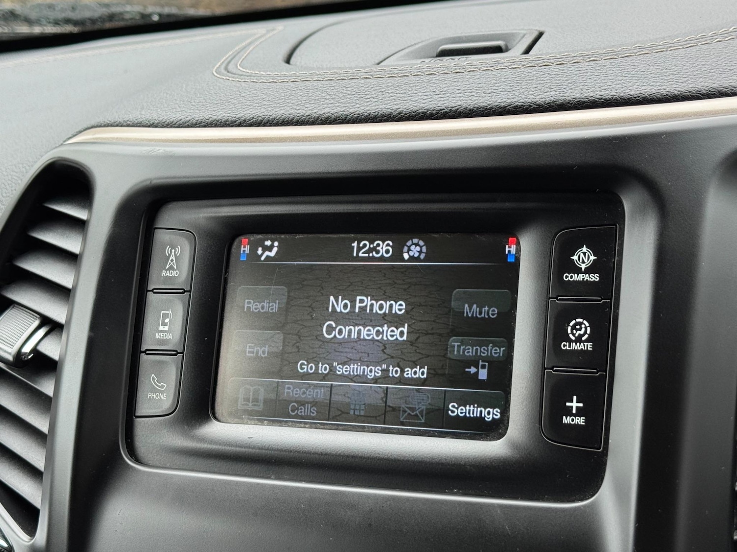 Used Jeep Cherokee 2015 for sale - 76161056: Photo 31