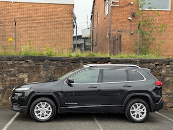 Used Jeep Cherokee 2014 for sale - 76161056: Photo