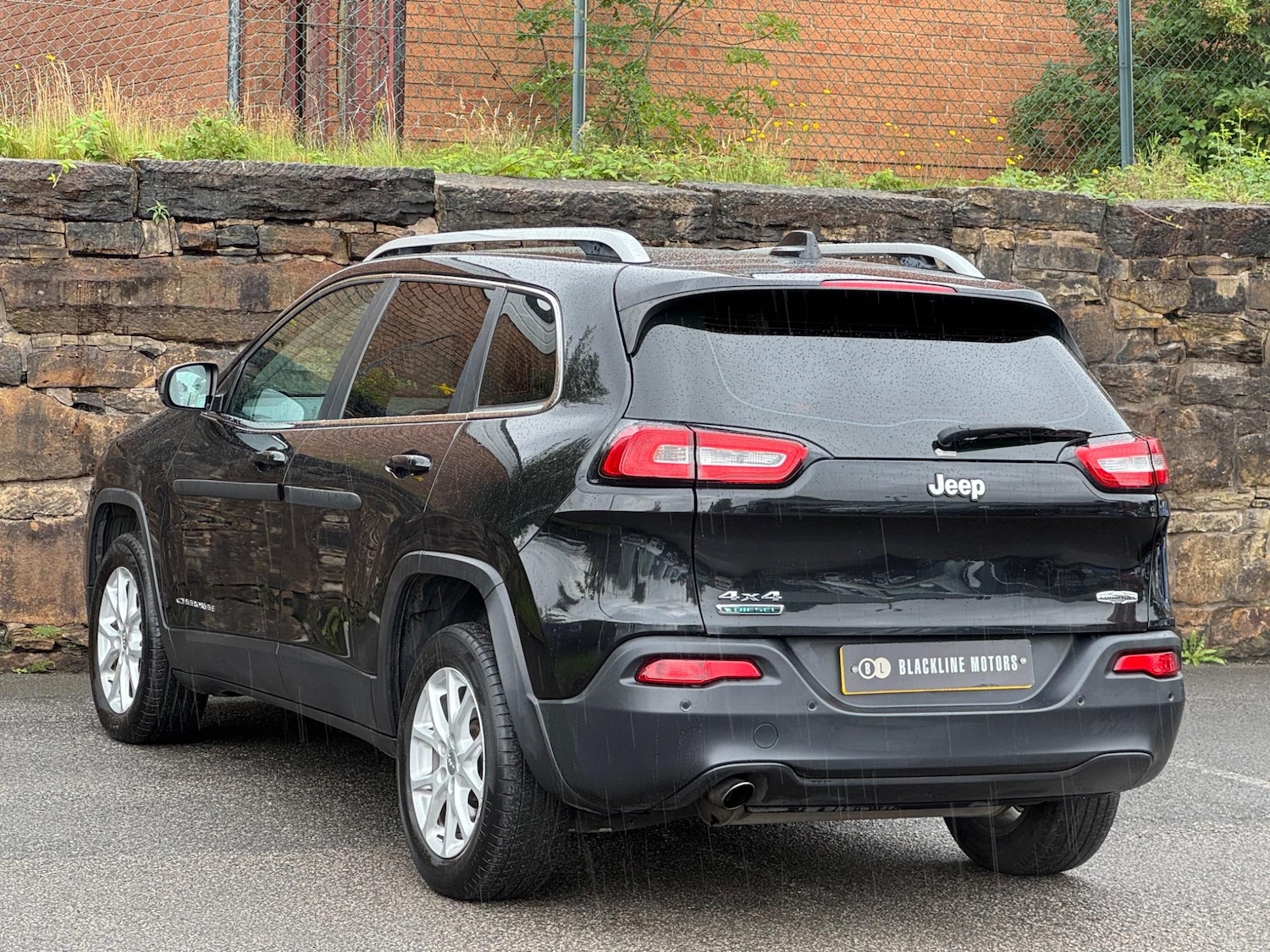 Used Jeep Cherokee 2015 for sale - 76161056: Photo 5