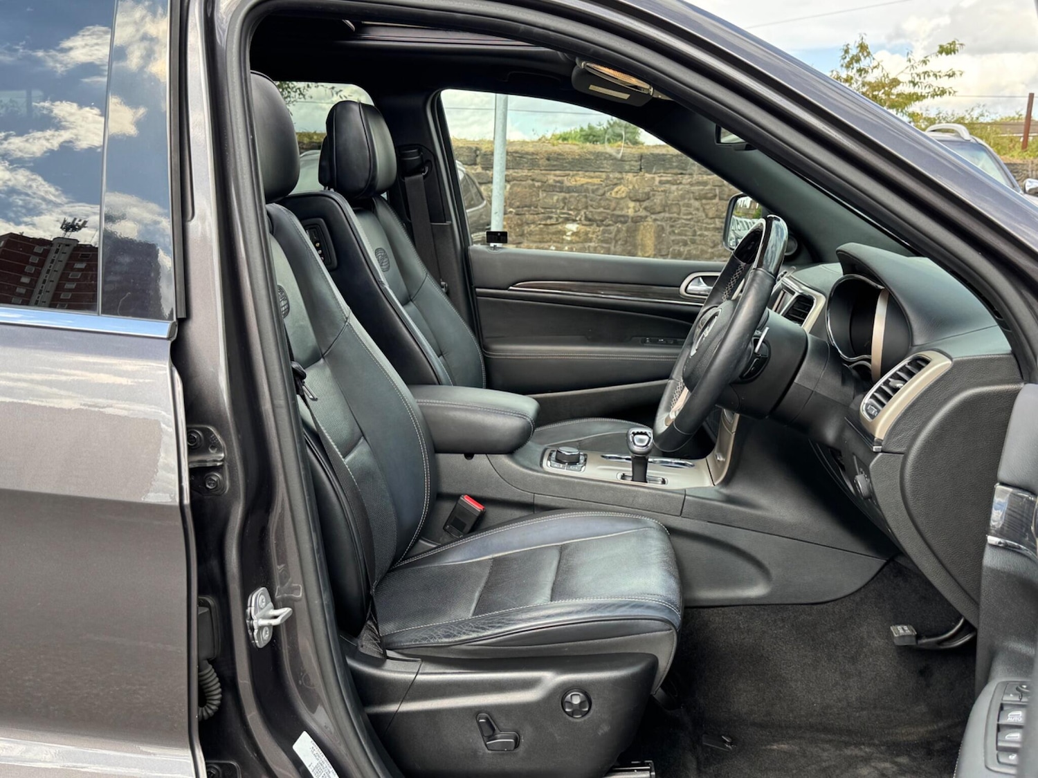 Used Jeep Grand Cherokee 2014 for sale - 76161116: Photo 16