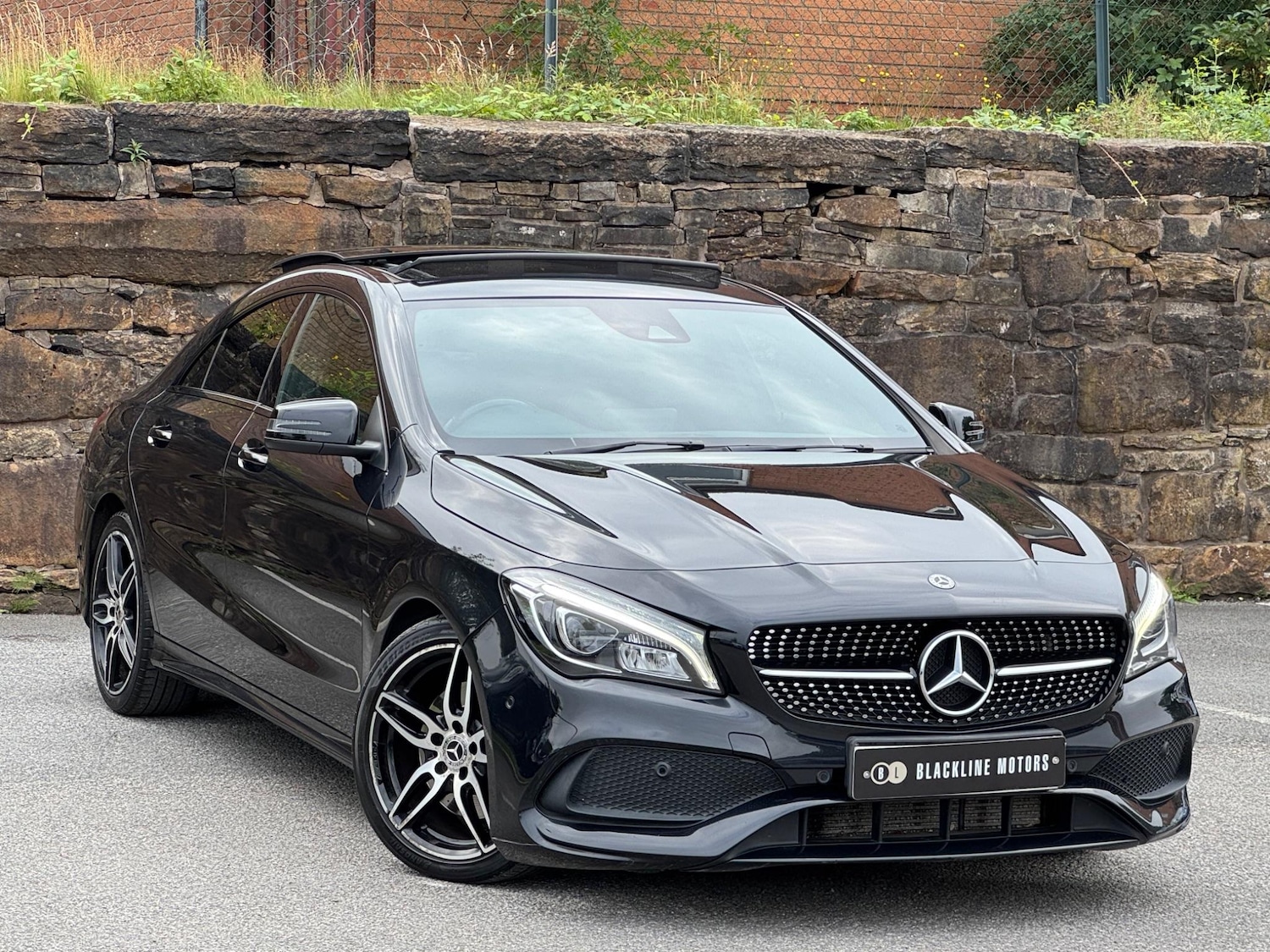 Used Mercedes-Benz CLA 2018 for sale - 76161121: Photo 1