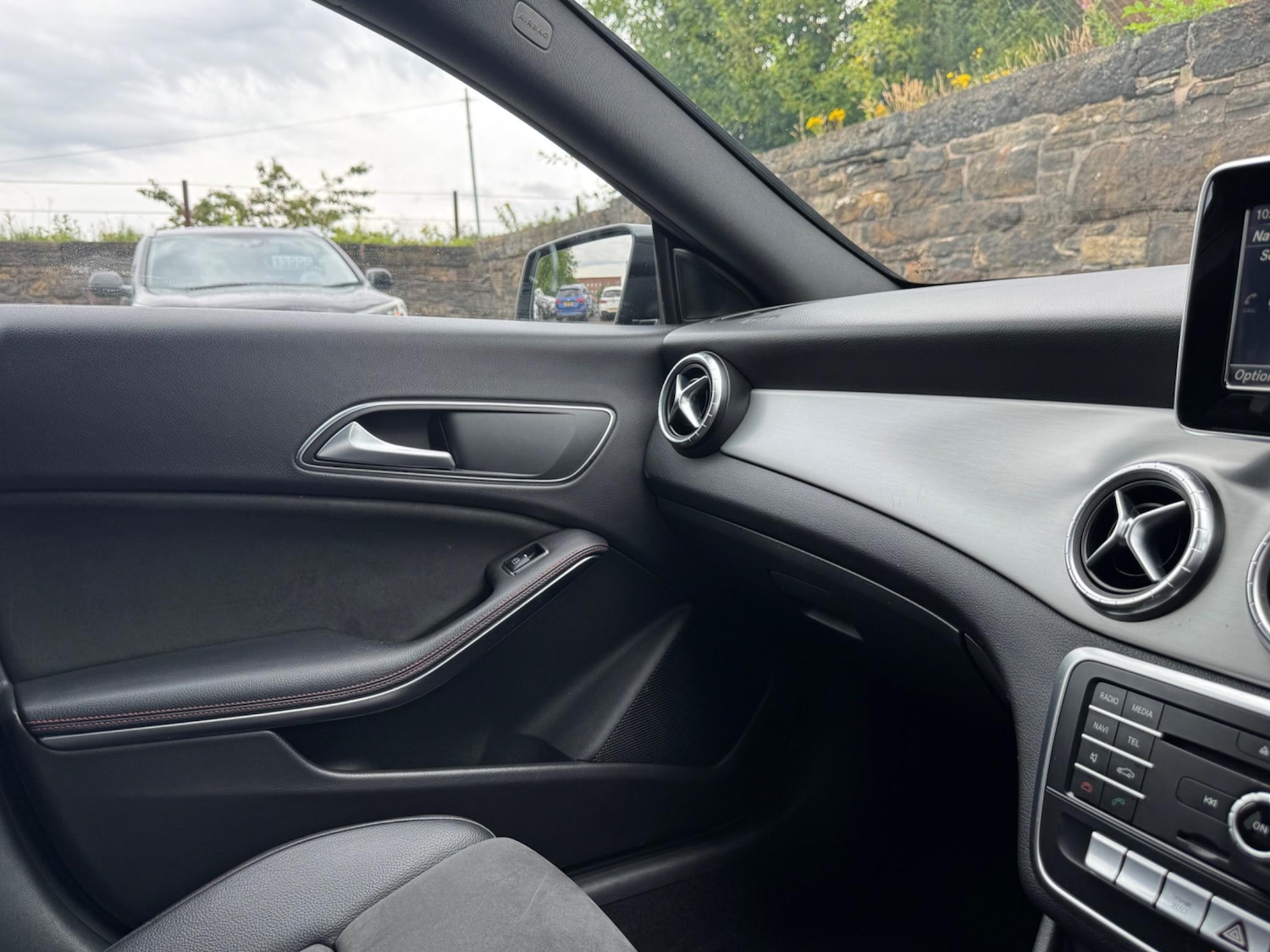 Used Mercedes-Benz CLA 2017 for sale - 76161052: Photo 43