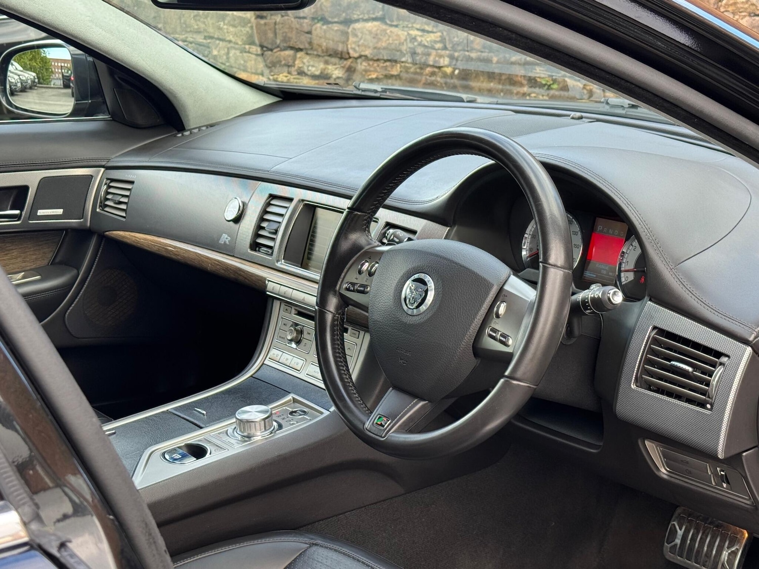 Used Jaguar XF 2010 for sale - 76161053: Photo 11