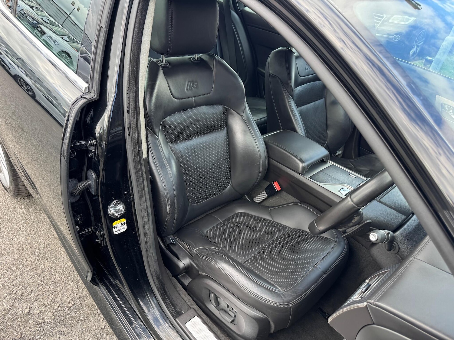 Used Jaguar XF 2010 for sale - 76161053: Photo 16