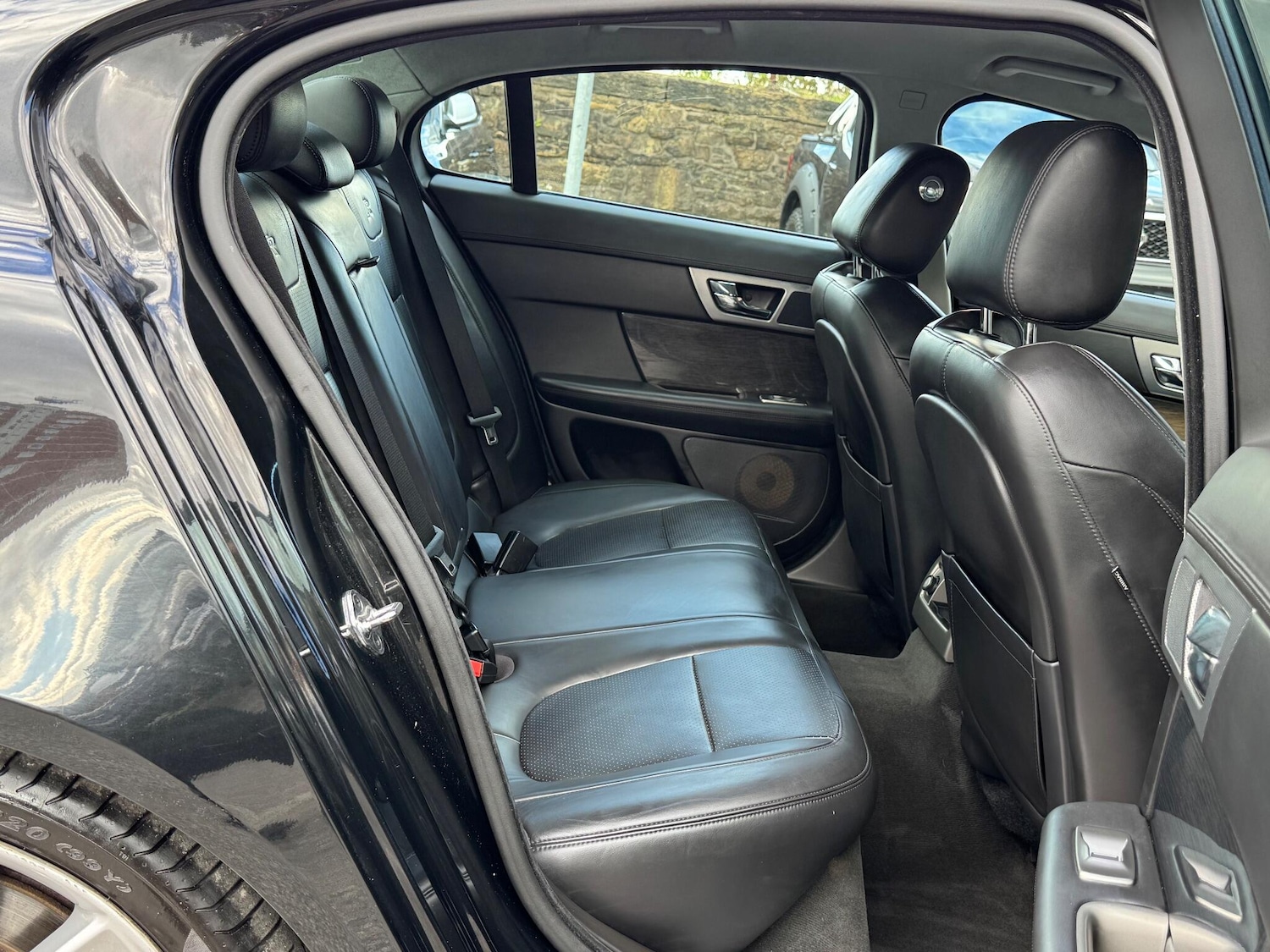 Used Jaguar XF 2010 for sale - 76161053: Photo 19