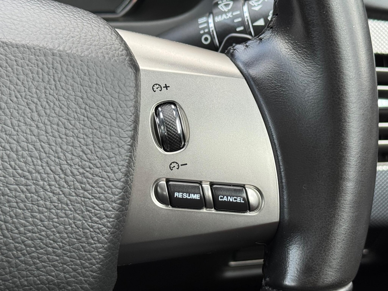 Used Jaguar XF 2010 for sale - 76161053: Photo 26