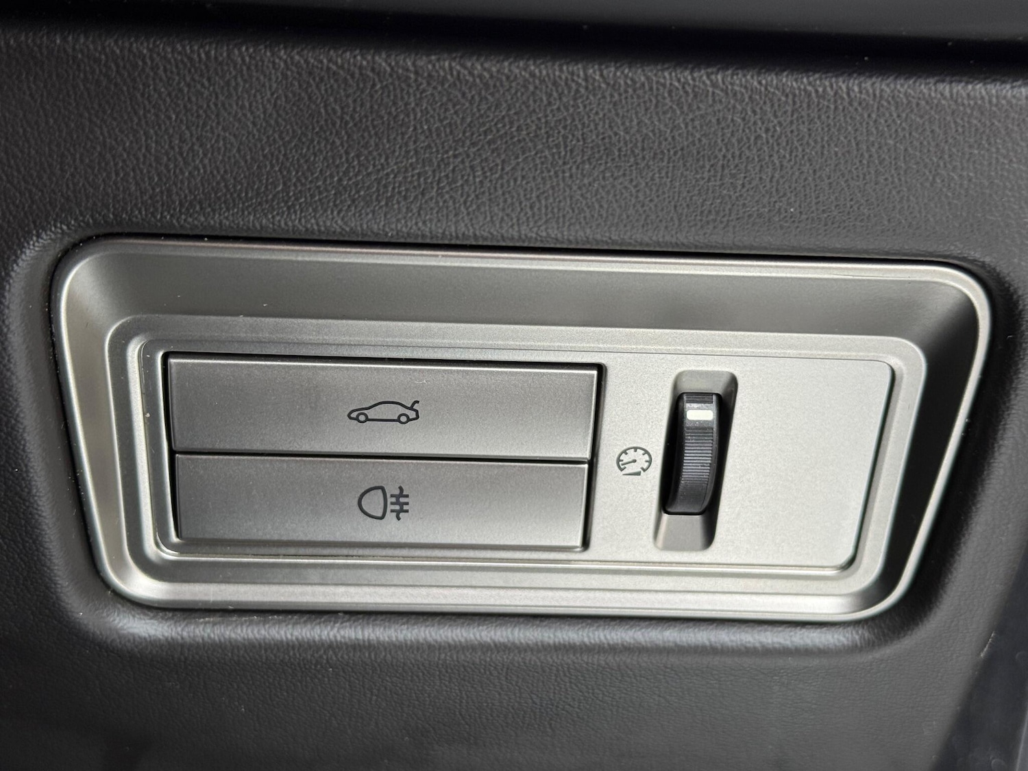 Used Jaguar XF 2010 for sale - 76161053: Photo 47