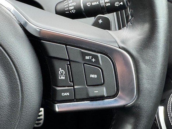 Used Jaguar E-Pace 2019 for sale - 76161060: Photo 25
