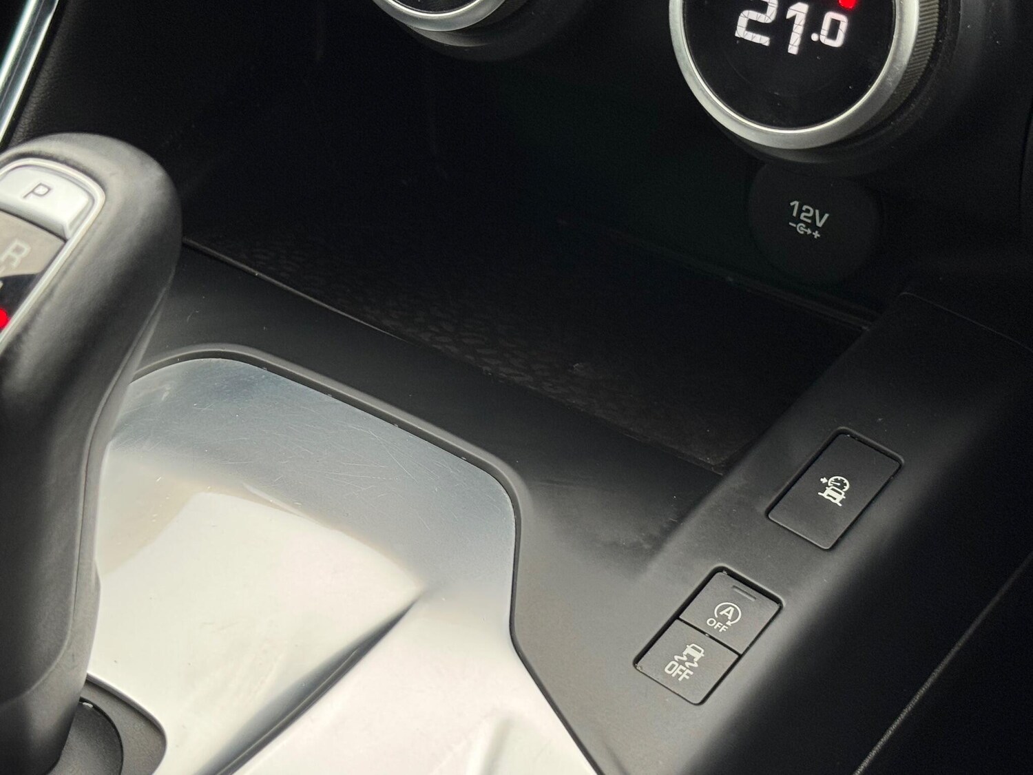 Used Jaguar E-Pace 2019 for sale - 76161060: Photo 39