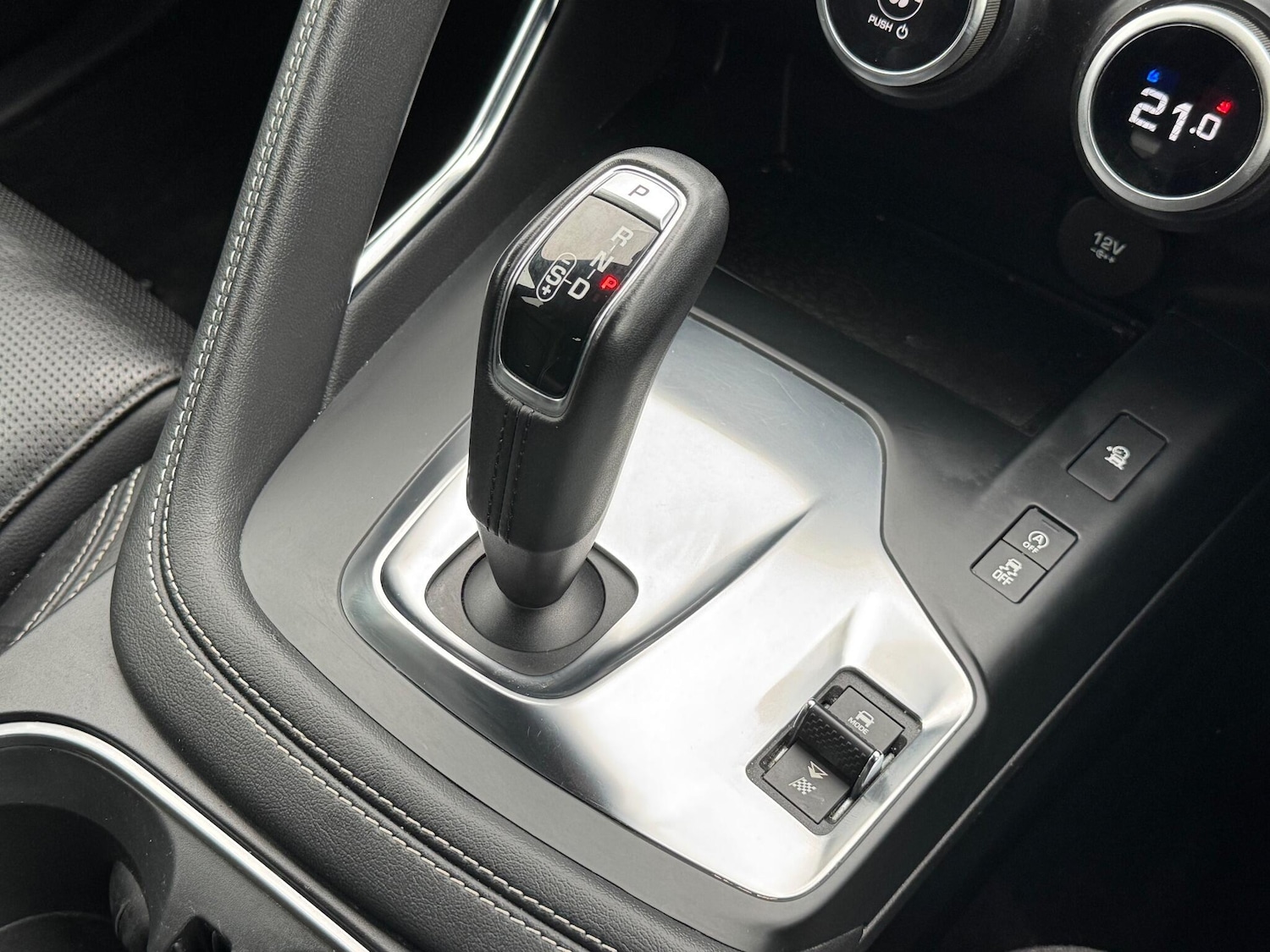 Used Jaguar E-Pace 2019 for sale - 76161060: Photo 40