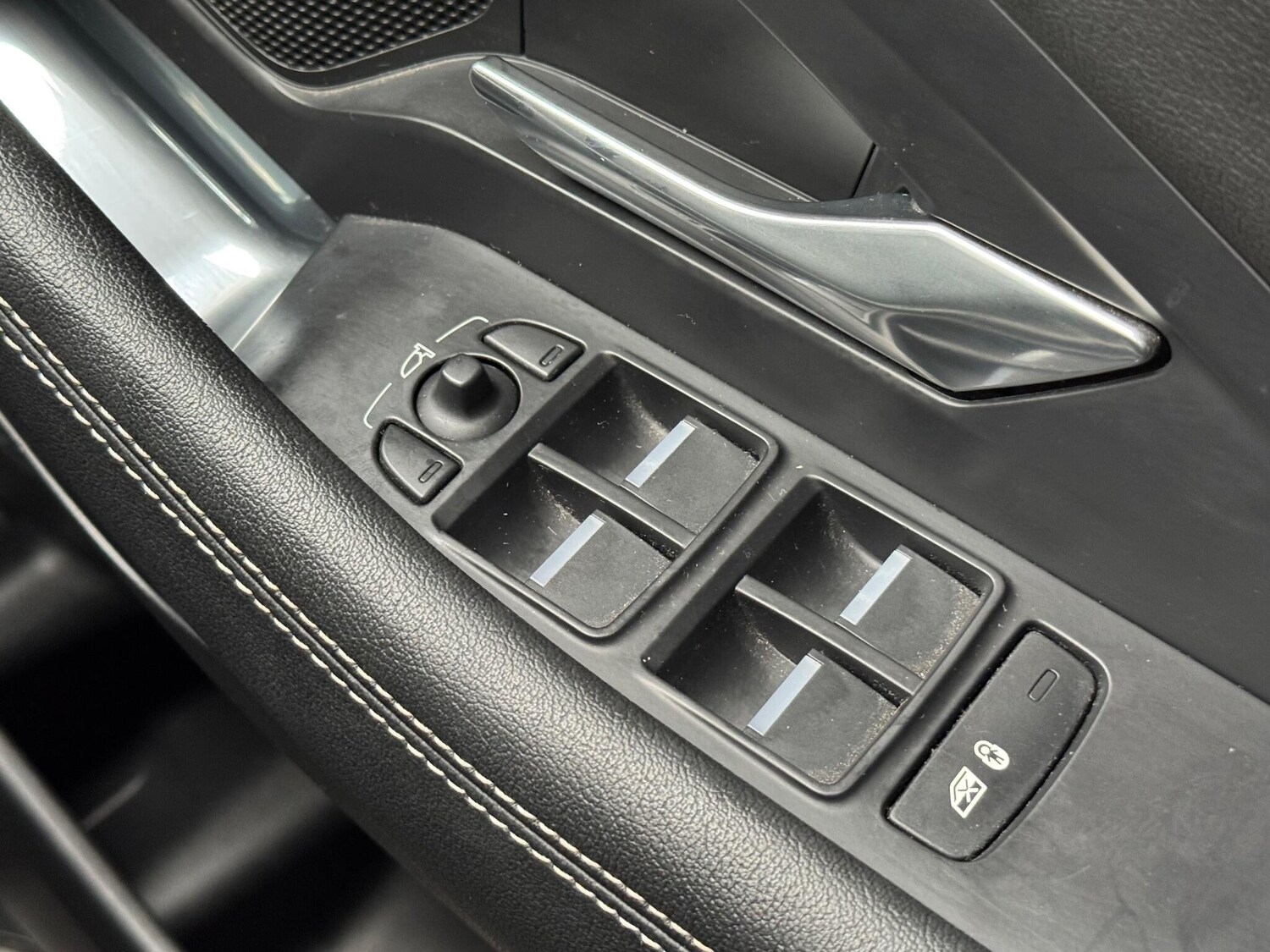 Used Jaguar E-Pace 2019 for sale - 76161060: Photo 49