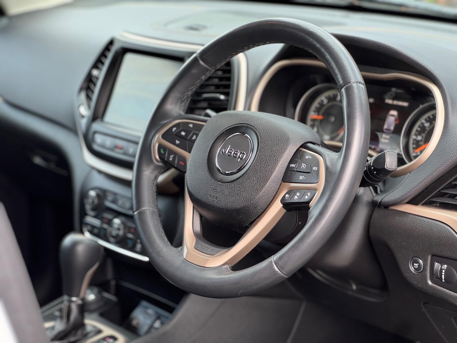 Used Jeep Cherokee 2016 for sale - 76161062: Photo 12