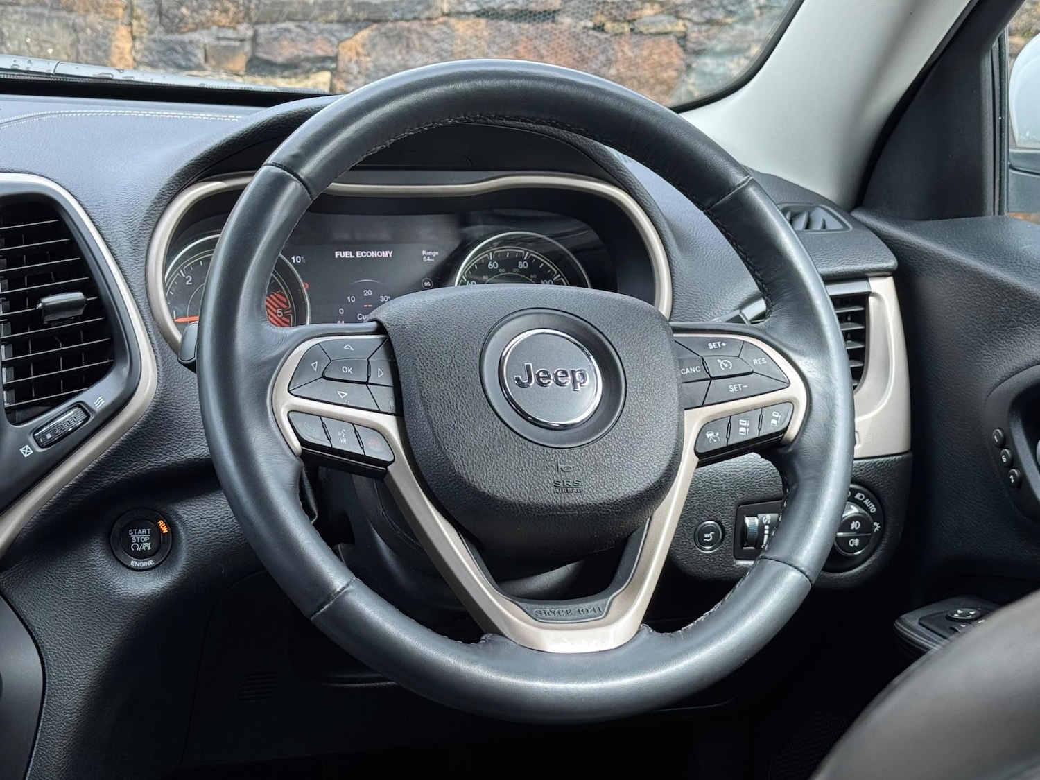 Used Jeep Cherokee 2016 for sale - 76161062: Photo 23