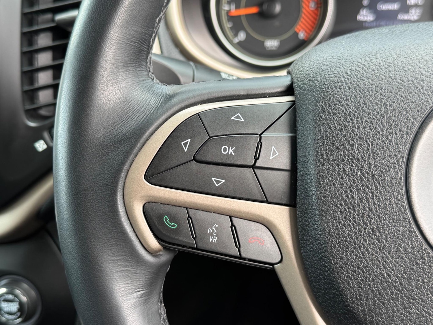 Used Jeep Cherokee 2016 for sale - 76161062: Photo 25