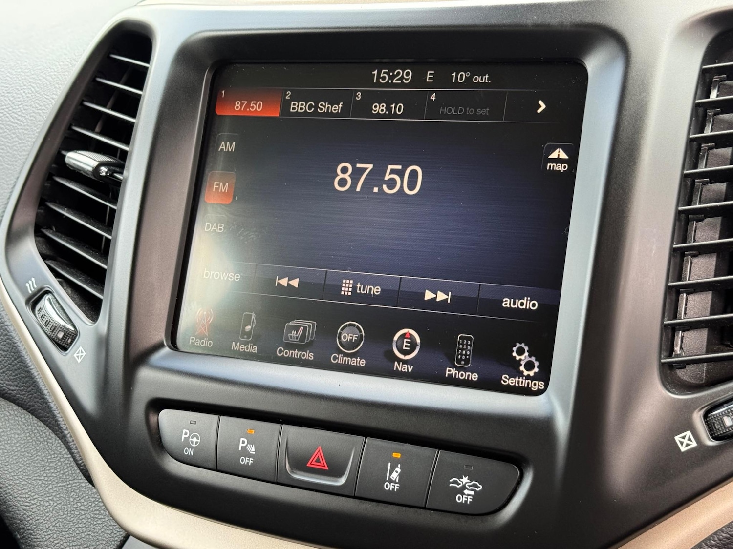 Used Jeep Cherokee 2016 for sale - 76161062: Photo 32