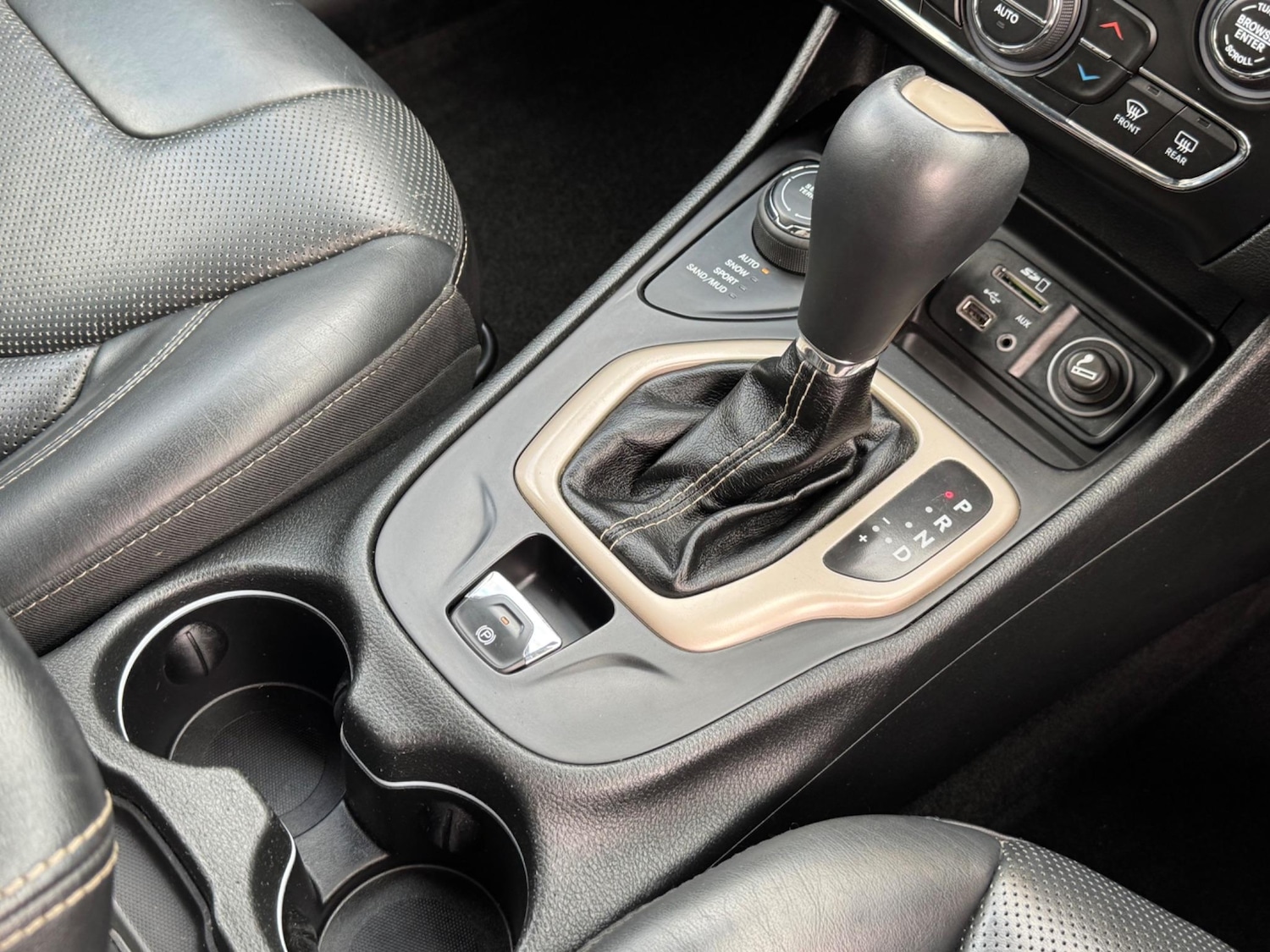 Used Jeep Cherokee 2016 for sale - 76161062: Photo 41