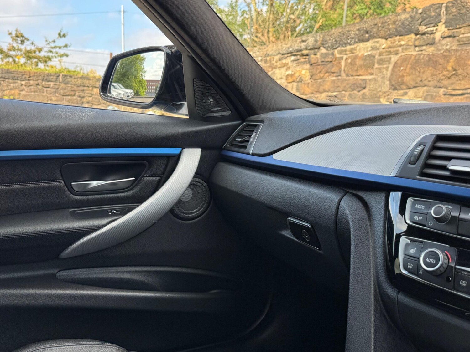 Used BMW 3 Series 2016 for sale - 76161030: Photo 51