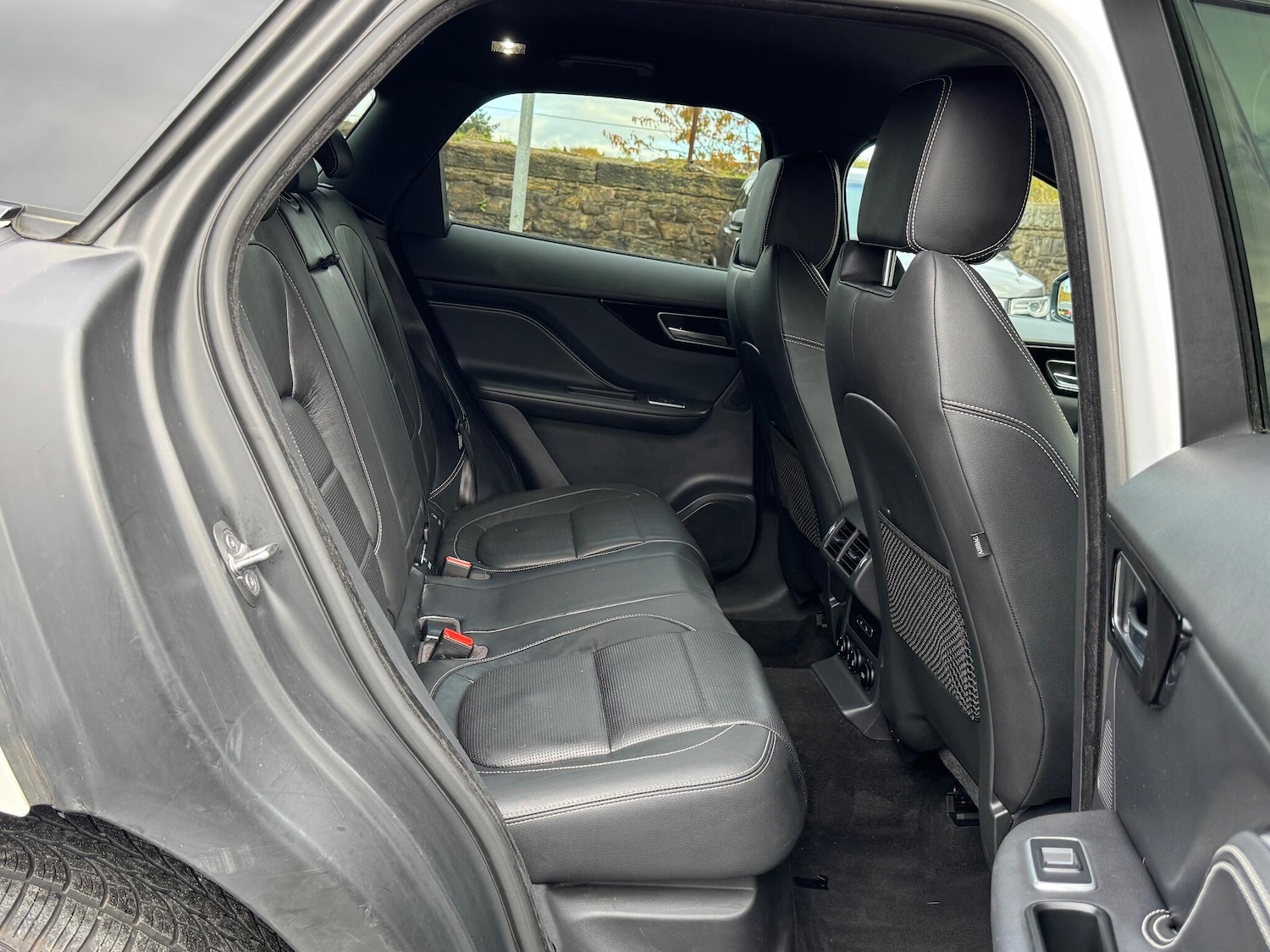 Used Jaguar F-Pace 2017 for sale - 76360963: Photo 18