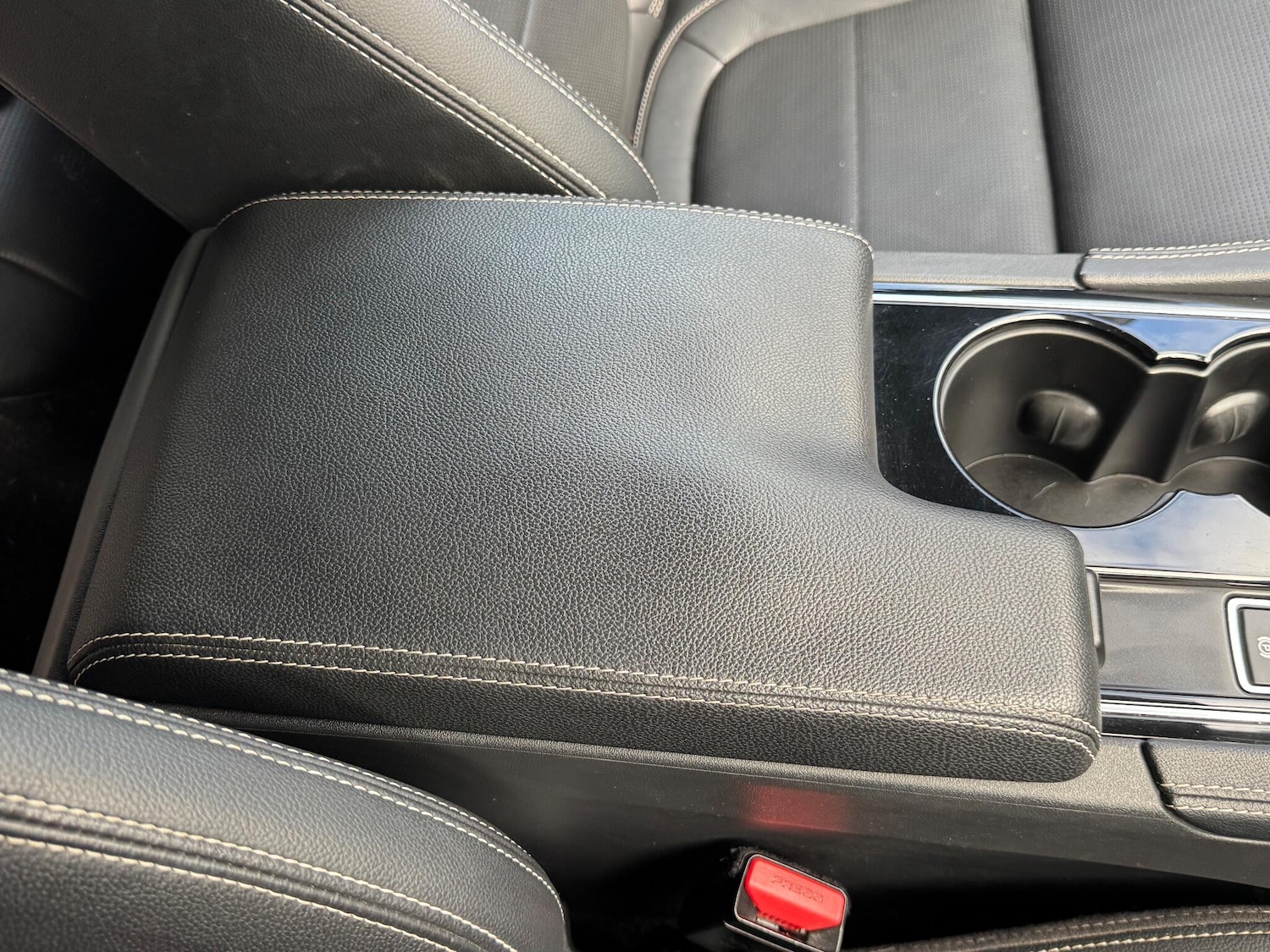 Used Jaguar F-Pace 2017 for sale - 76360963: Photo 43