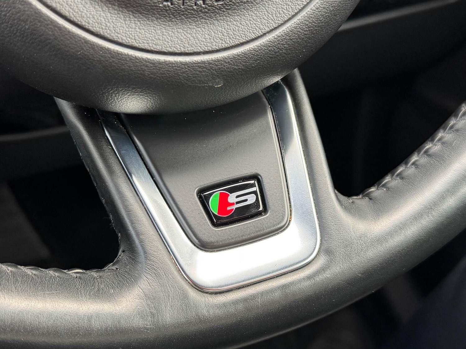Used Jaguar F-Pace 2017 for sale - 76360963: Photo 50