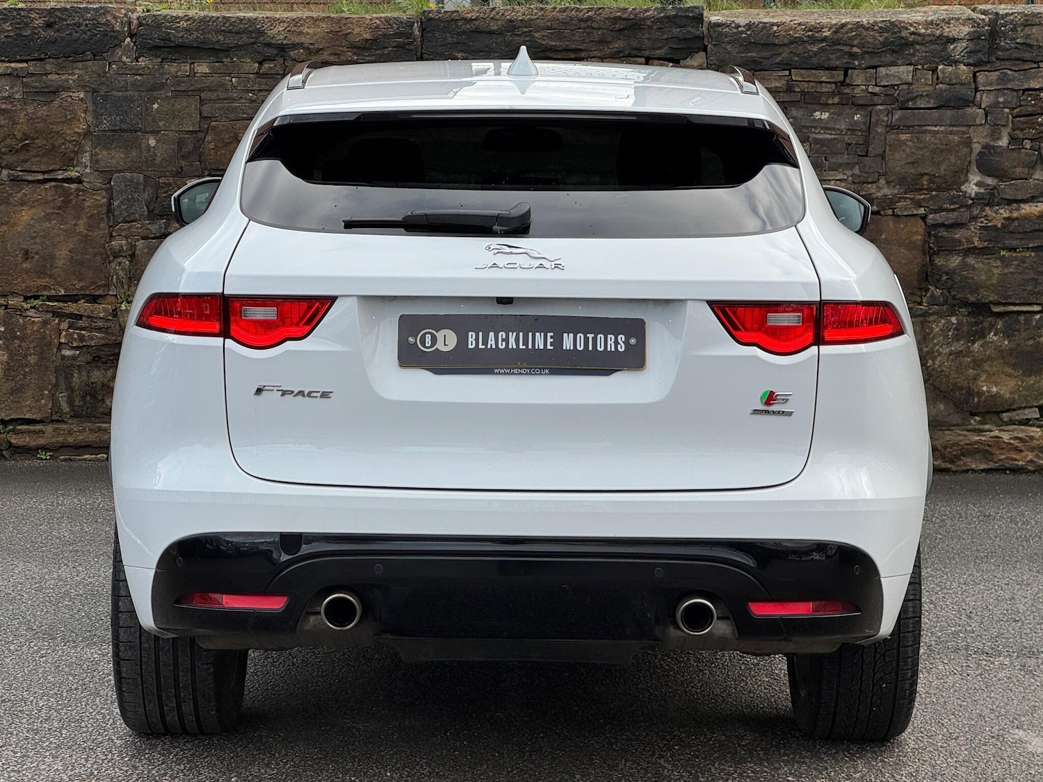 Used Jaguar F-Pace 2017 for sale - 76360963: Photo 6