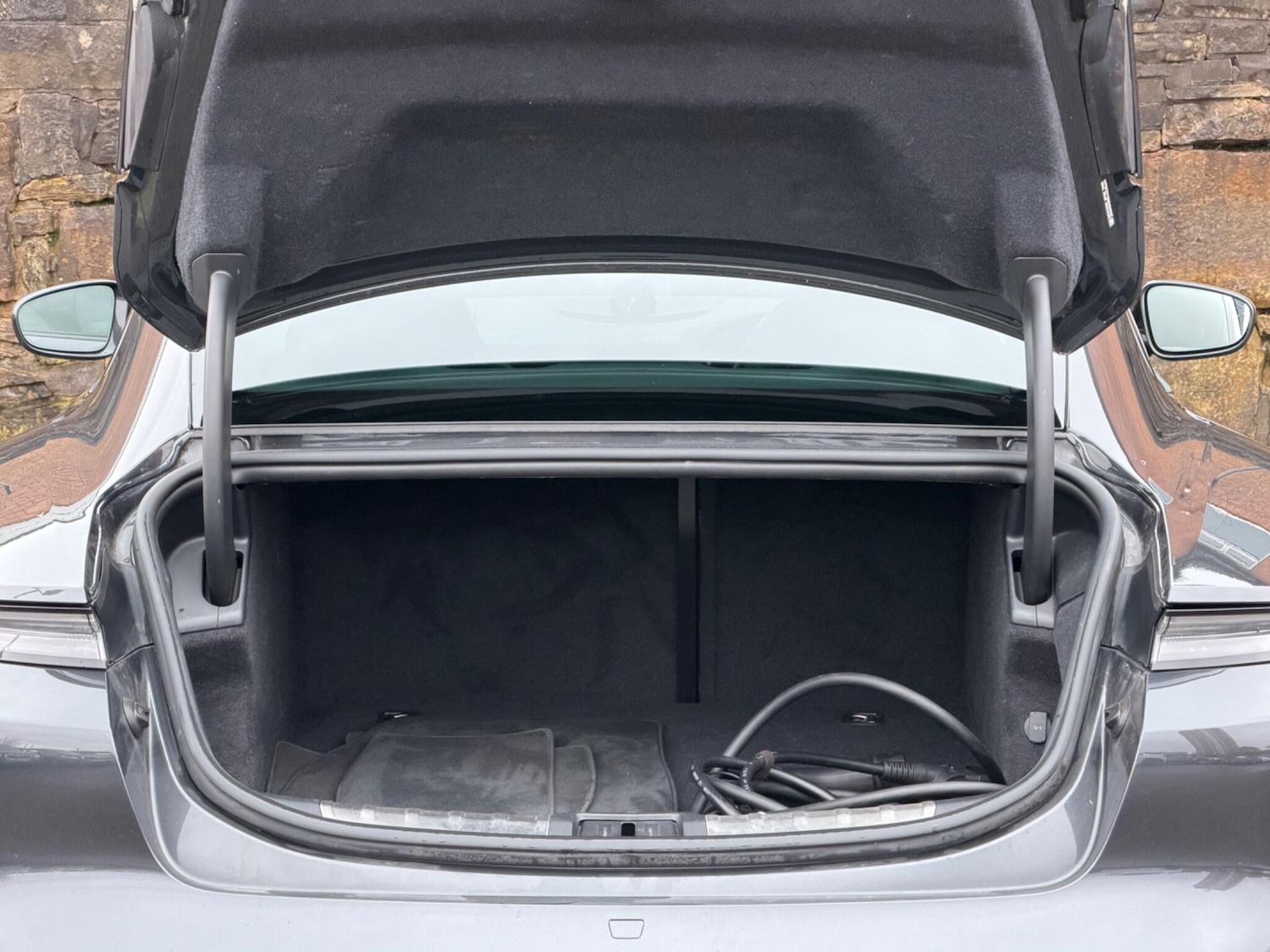 Used Porsche Taycan 2020 for sale - 77358995: Photo 27