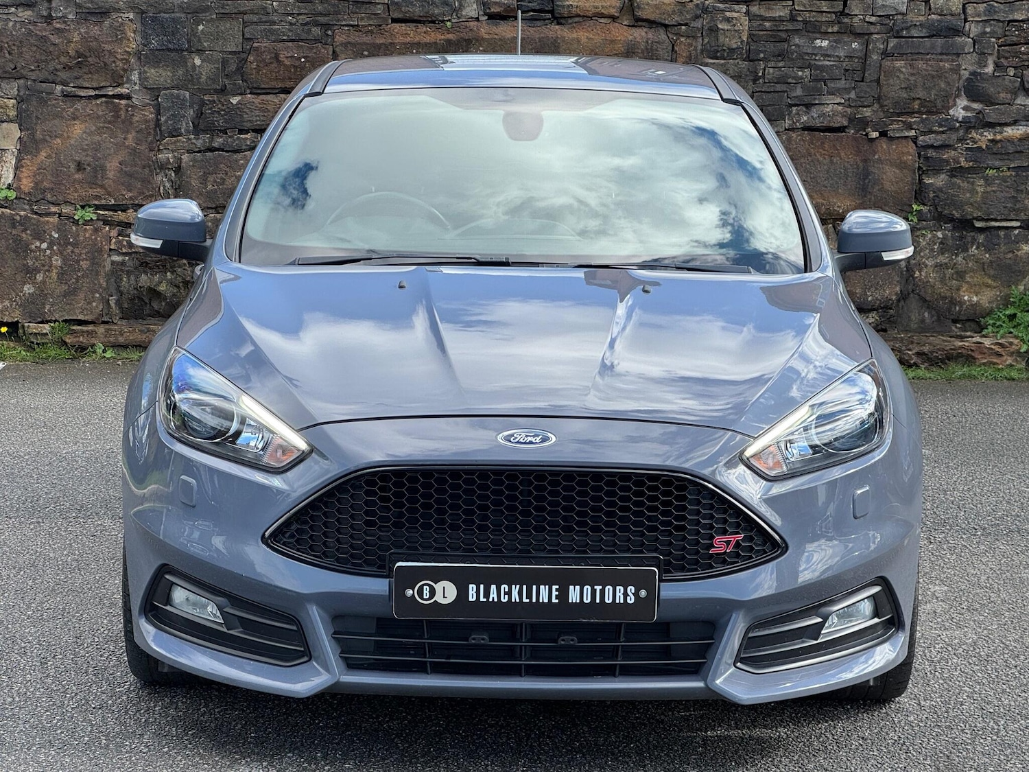 Used Ford Focus 2017 for sale - 76161071: Photo 2