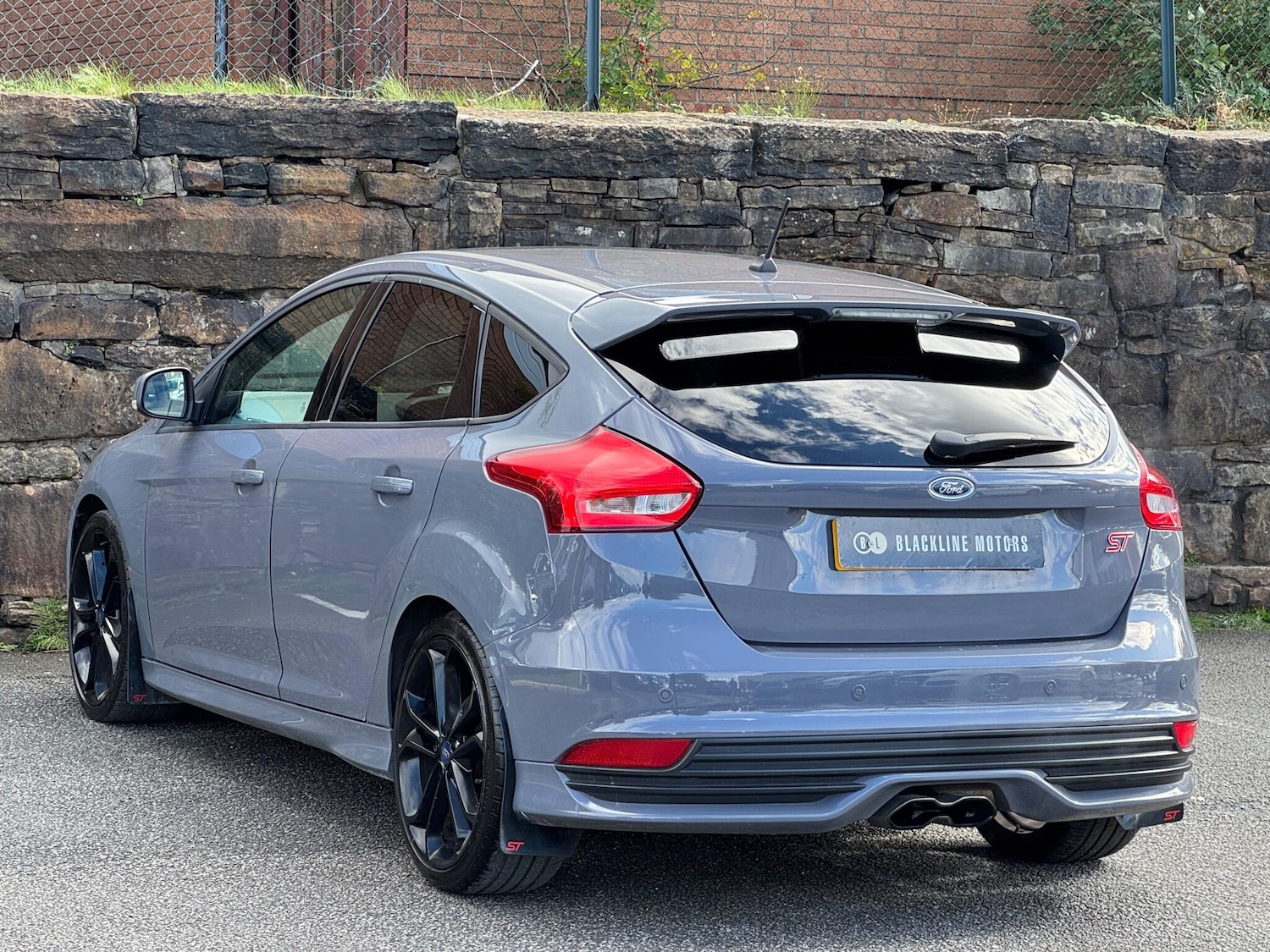 Used Ford Focus 2017 for sale - 76161071: Photo 5