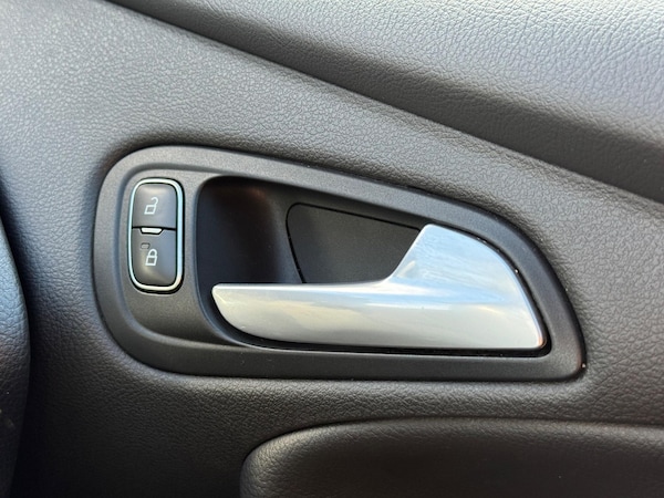 Used Ford Focus 2017 for sale - 76161071: Photo 51