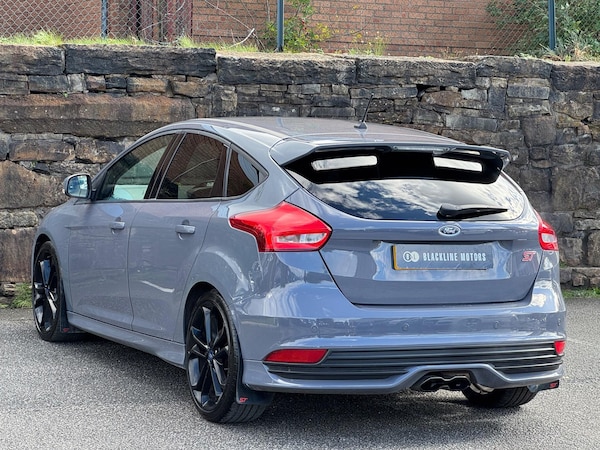 Used Ford Focus 2017 for sale - 76161071: Photo 5