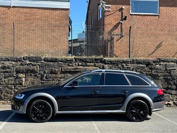 Used Audi A4 Allroad 2013 for sale - 76161070: Photo