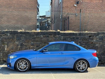 Used BMW 2 Series 2017 for sale - 77753624: Photo