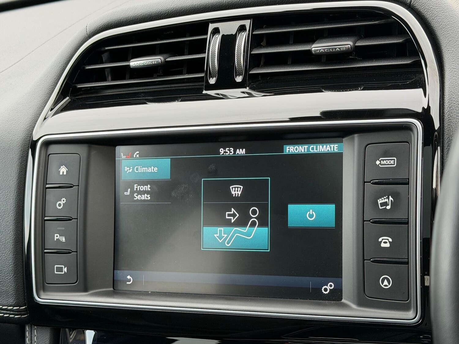 Used Jaguar F-Pace 2017 for sale - 76349364: Photo 34