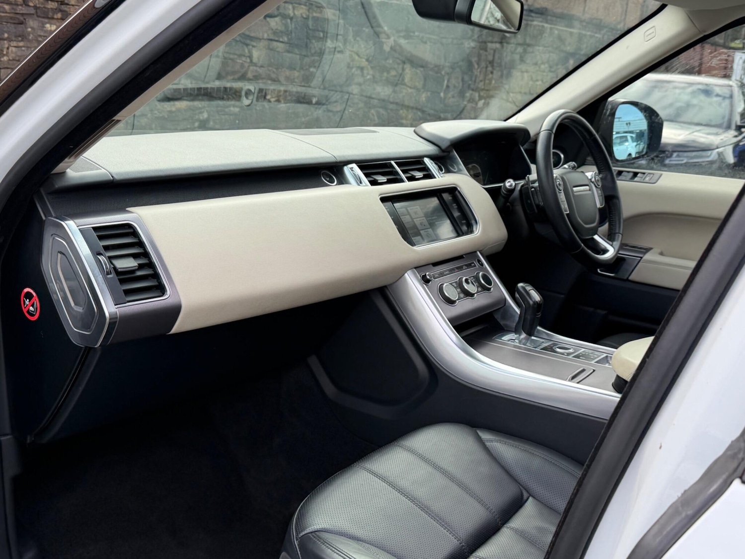 Used Land Rover Range Rover Sport 2014 for sale - 77646598: Photo 15