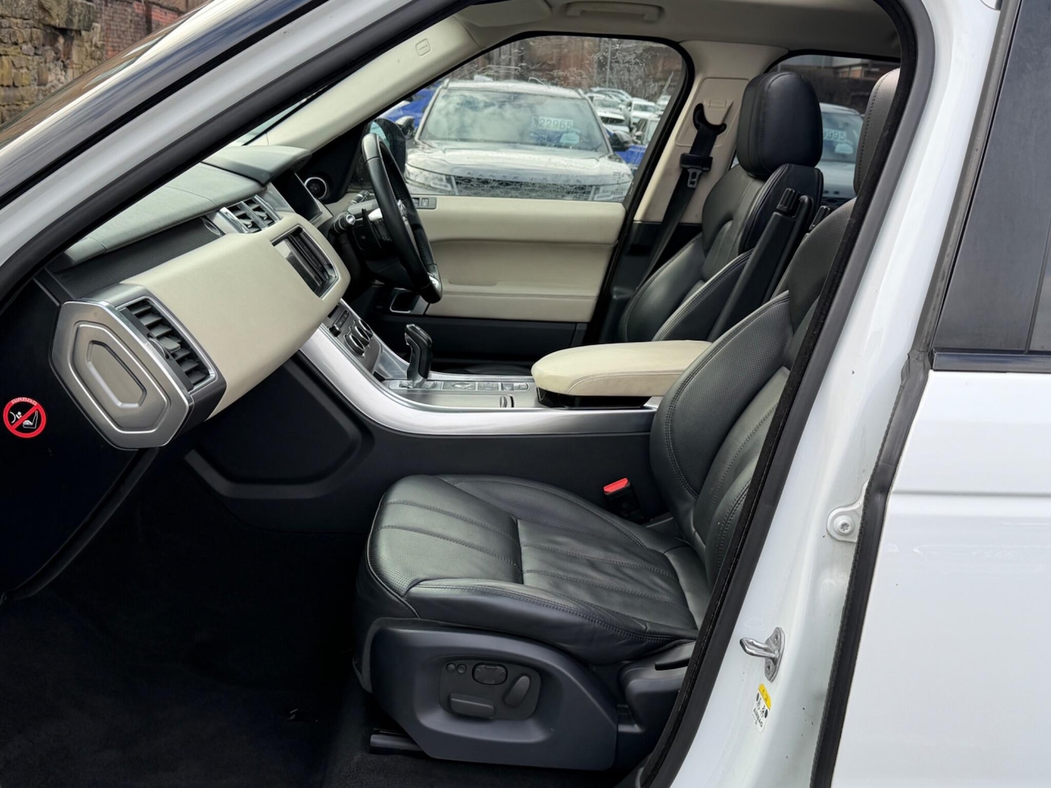 Used Land Rover Range Rover Sport 2014 for sale - 77646598: Photo 17